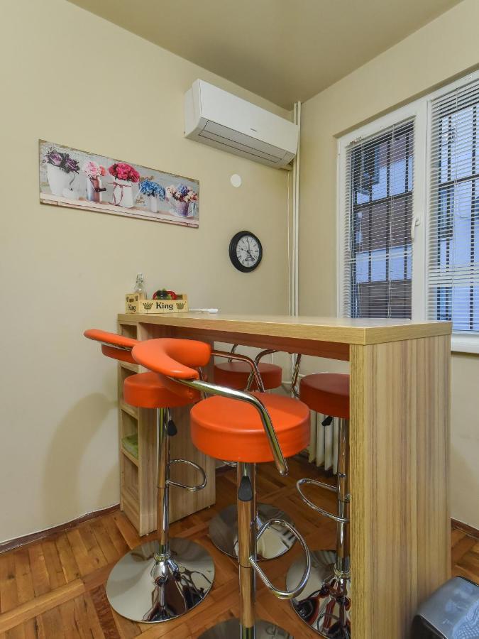 Vintage Spot - Colorful One-Bedroom Apartment By Flat Mаnager Sofia Exterior photo